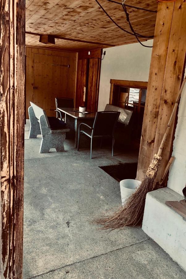 Appartement Gemuetliches Zuhause Mit Ausblick à Wilderswil Extérieur photo